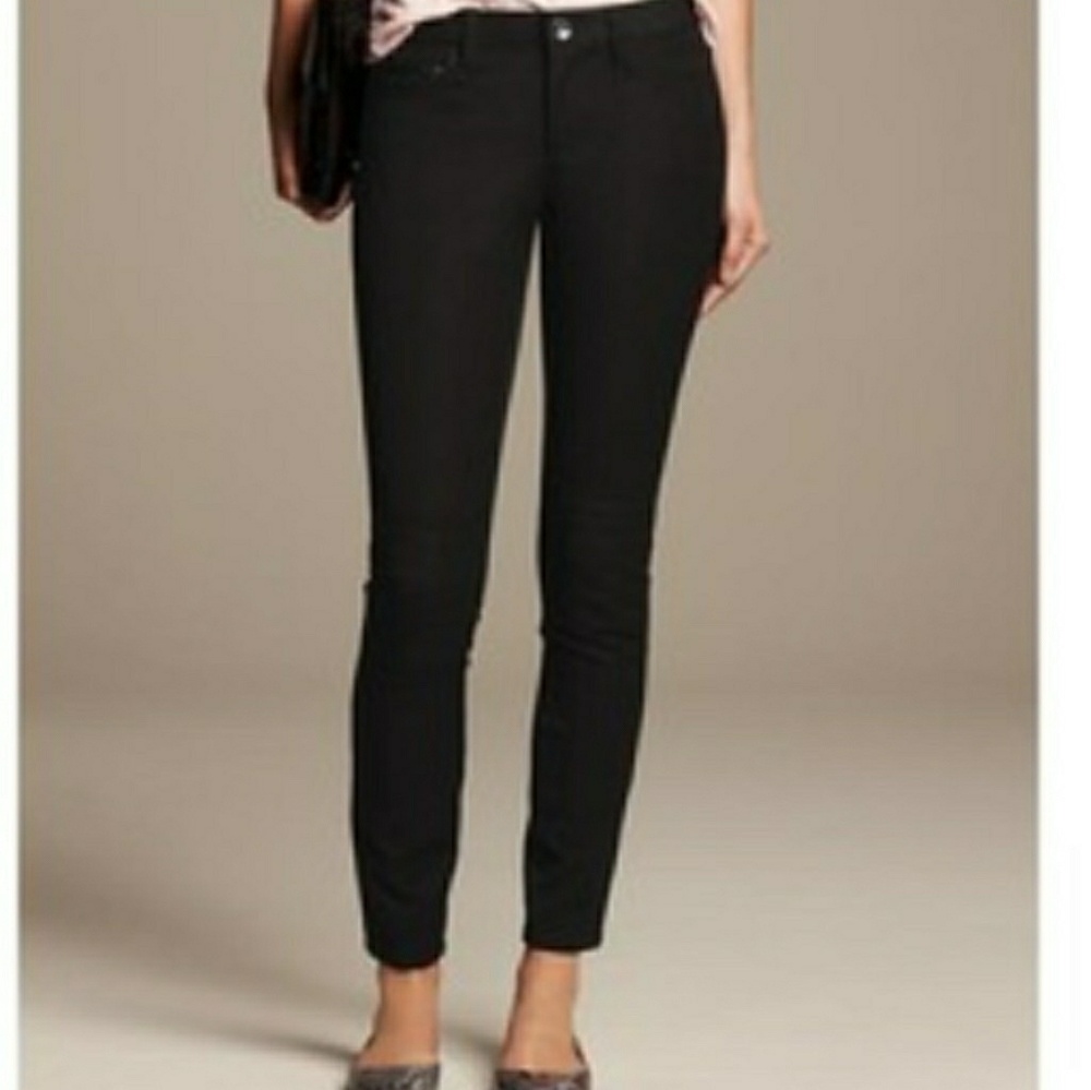 Banana Republic "The Sloan Fit" black pant